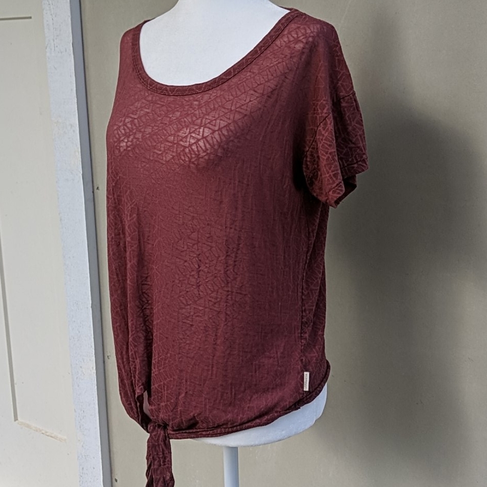 ⭐ 5/$25! Element Eden sheer front tie tee shirt